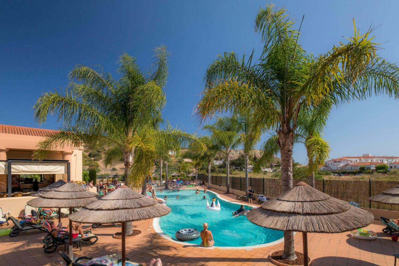 Luz Casas- Bayluz Apart,Pool,Beach, Tennis, Wifi,Aircon Eksteriør billede
